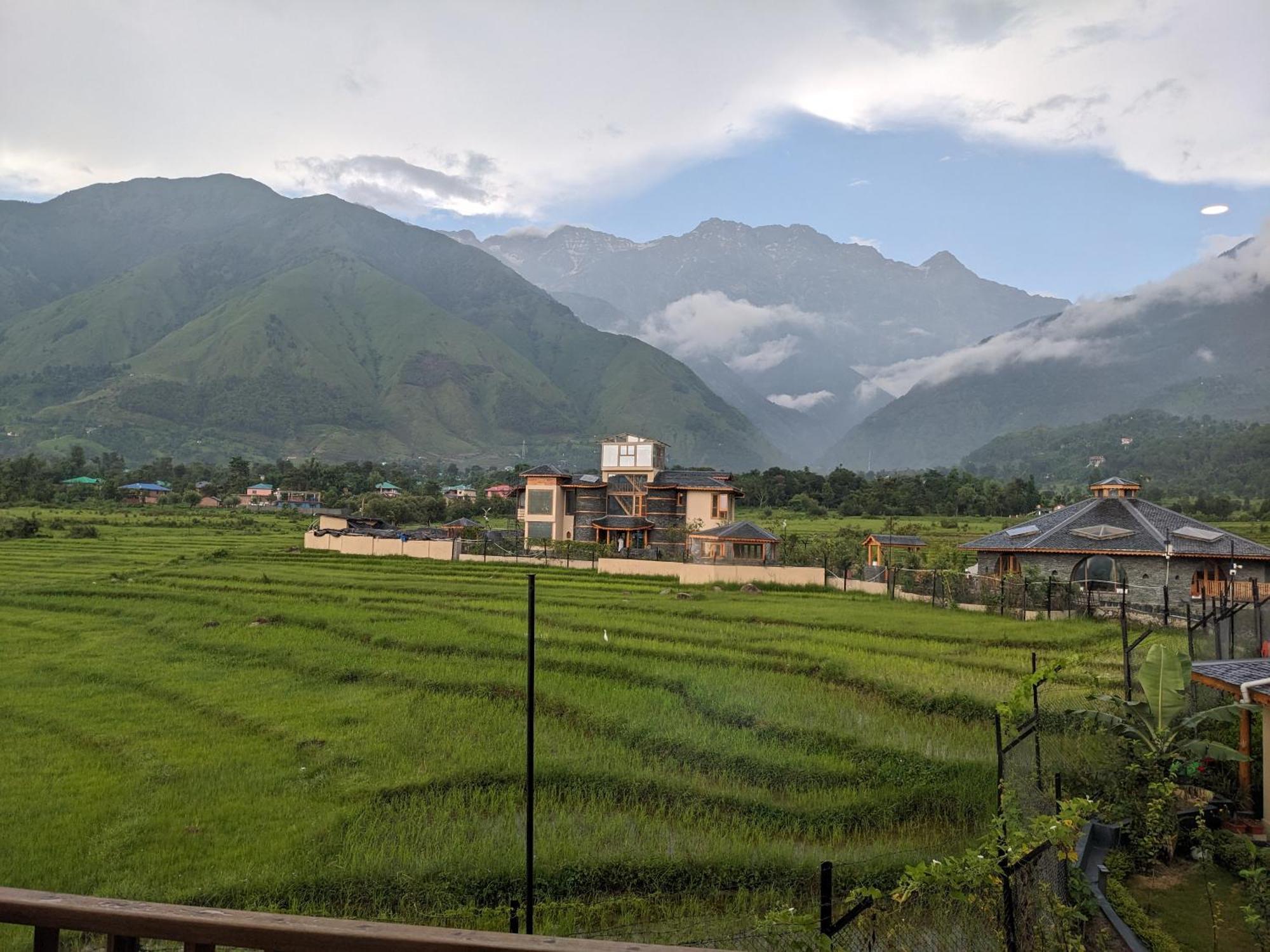 Osho Himalayas Wellness Resort Kangra Zewnętrze zdjęcie